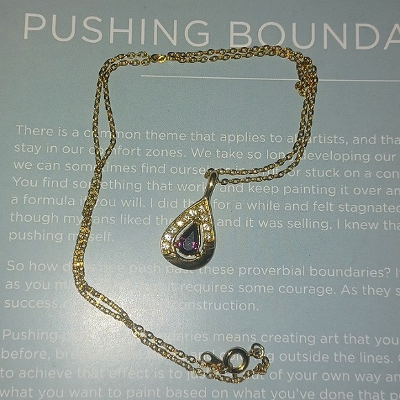 Gold and amethyst teardrop necklace - Picture 2 of 3